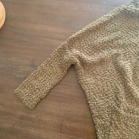 ✨NWOT✨MAVERICK the Collection Tabby Cardigan - Picture 8 of 12